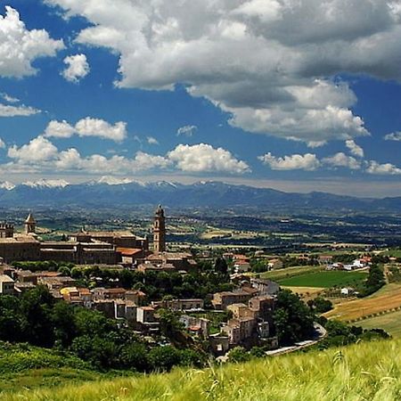 Marche Hills Apartment Morrovalle Екстериор снимка
